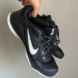 Women’s NIKE training Flex TR 5 black shoes